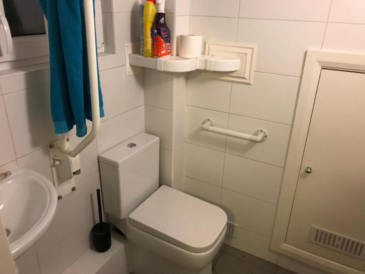 West Kensington 3 Bedroom Apartment لندن المظهر الخارجي الصورة